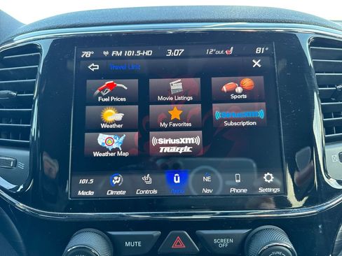 Certified 2021 Jeep Grand Cherokee Laredo X image 26