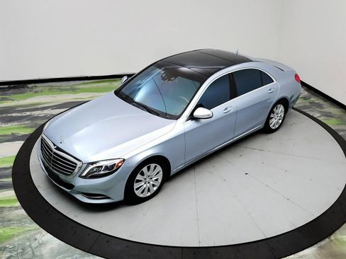 Used 2014 Mercedes-Benz S 550 Sedan image 33