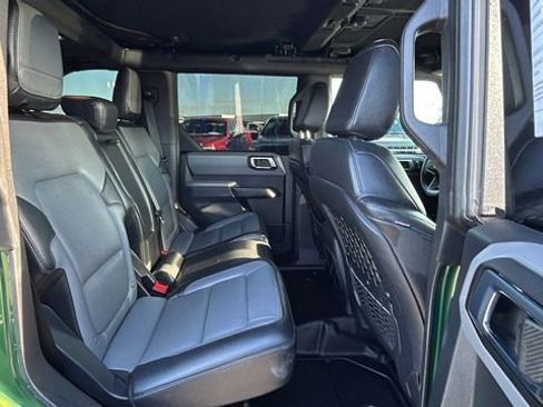 Certified 2024 Ford Bronco Everglades image 13