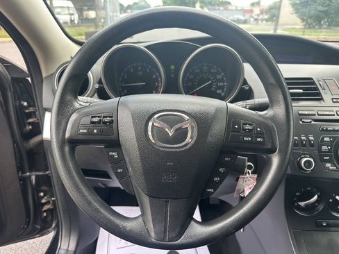 Used 2013 MAZDA MAZDA3 i Sport FWD image 13