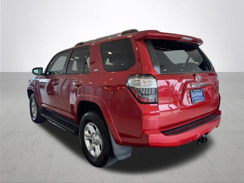 Used 2024 Toyota 4Runner SR5 Premium w/ Moonroof Package AWD/4WD image 10