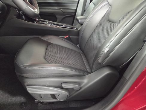 New 2026 Jeep Compass Latitude image 15