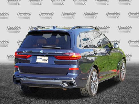 Used 2022 BMW X7 xDrive40i w/ M Sport Package AWD/4WD image 8