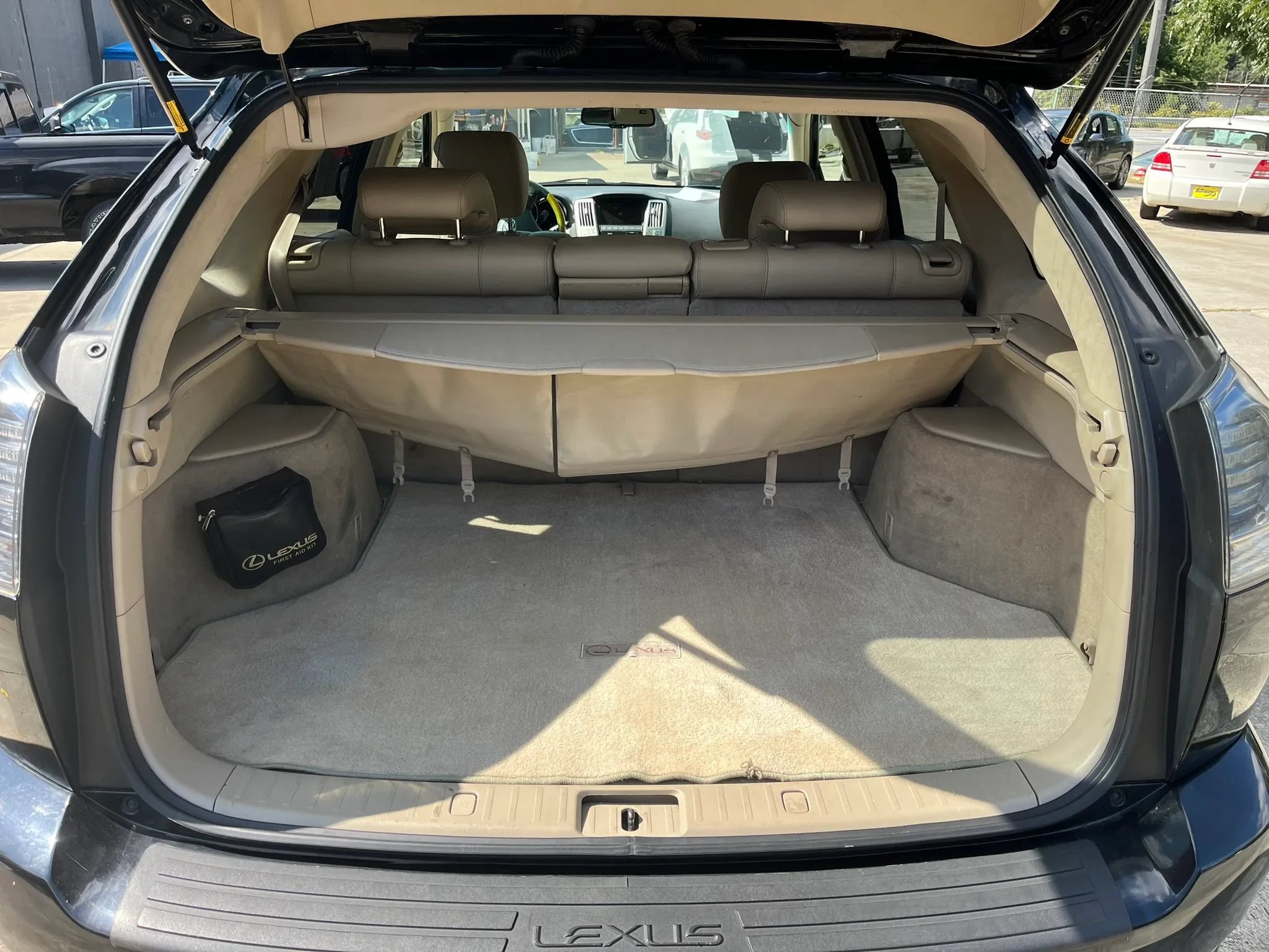 Used 2008 Lexus RX 400h AWD w/ Premium Plus Pkg image 6