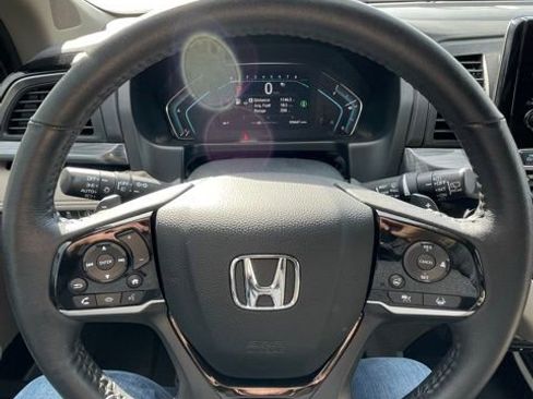 Used 2023 Honda Odyssey Elite image 22