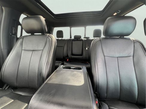 Used 2020 Ford F150 Lariat w/ Equipment Group 502A Luxury AWD/4WD image 32