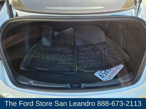 Used 2023 Tesla Model 3 Standard Range image 12