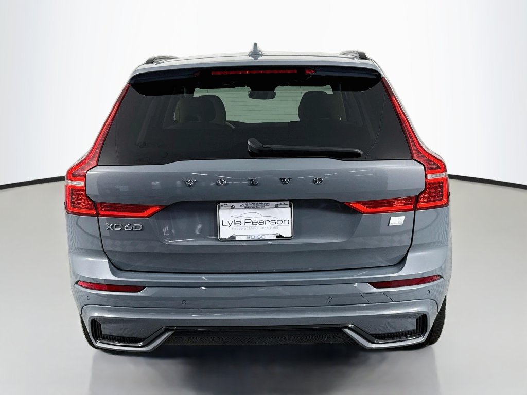 Used 2024 Volvo XC60 T8 Ultimate w/ Climate Package AWD/4WD image 10