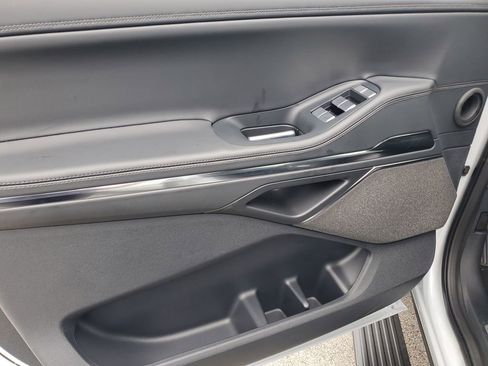 New 2025 Lincoln Navigator Reserve w/ Jet Appearance Package AWD/4WD image 18