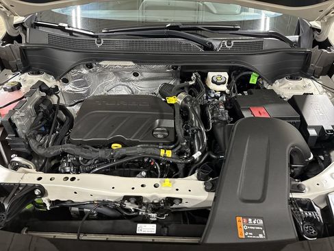 New 2026 Chevrolet Trax ACTIV w/ Driver Confidence Package FWD image 24