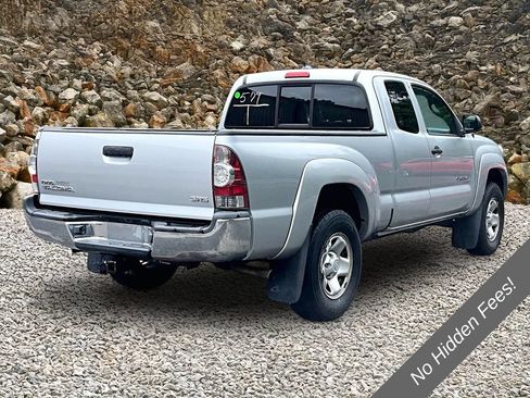 Used 2012 Toyota Tacoma 4x4 Access Cab w/ SR5 Pkg image 2