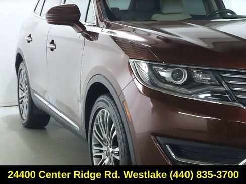 Used 2016 Lincoln MKX Reserve w/ Driver Assistance Package AWD/4WD image 9