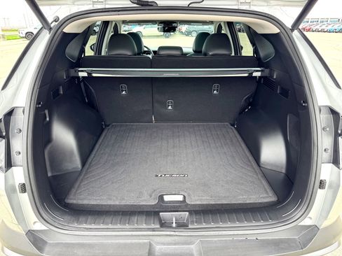 Used 2025 Hyundai Tucson Limited image 8
