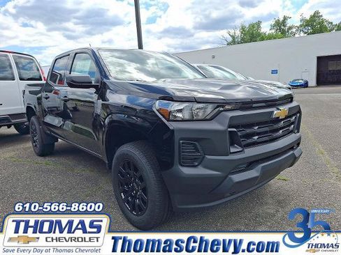 New 2026 Chevrolet Colorado W/T w/ WT Custom Package AWD/4WD image 1