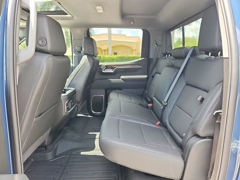 New 2026 GMC Sierra 1500 Elevation w/ Elevation Premium Package AWD/4WD image 8