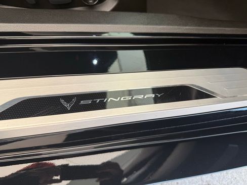 Used 2021 Chevrolet Corvette Stingray Preferred Conv w/ Z51 Performance Package image 16