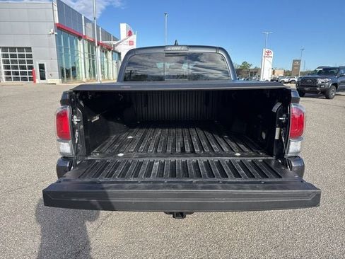Used 2023 Toyota Tacoma TRD Sport w/ Advanced Technology Package AWD/4WD image 16