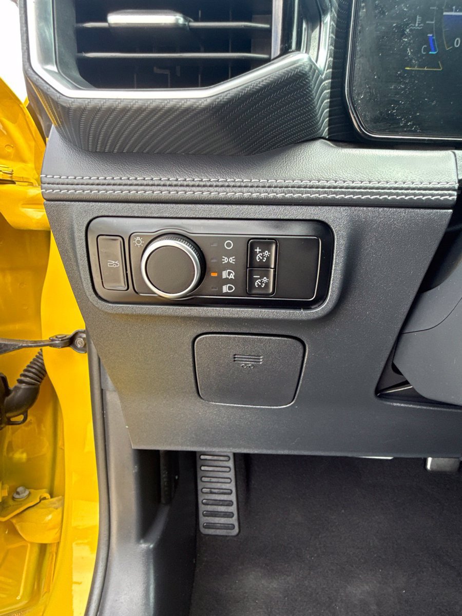 Used 2024 Ford Mustang Premium RWD image 10