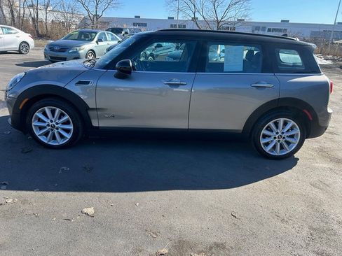Used 2019 MINI Cooper Clubman ALL4 AWD/4WD image 1