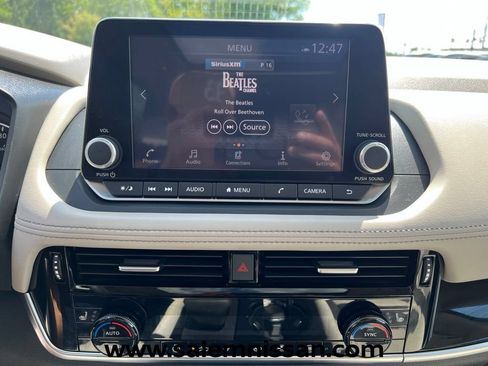 Certified 2023 Nissan Rogue SL AWD/4WD image 11
