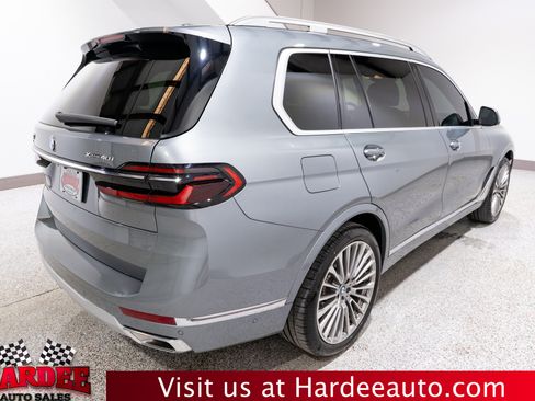 Used 2023 BMW X7 xDrive40i w/ Premium Package AWD/4WD image 5