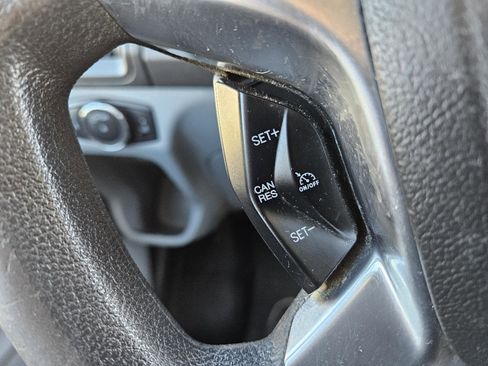 Used 2018 Ford Transit 350 XL image 49