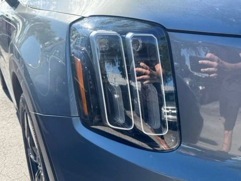 Certified 2024 Kia Telluride S FWD image 8