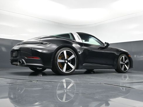Certified 2026 Porsche 911 Targa 4S AWD/4WD image 29