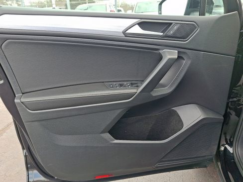 Certified 2022 Volkswagen Tiguan S image 12