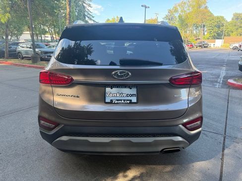 Used 2020 Hyundai Santa Fe SEL w/ Convenience + Premium Package AWD/4WD image 5