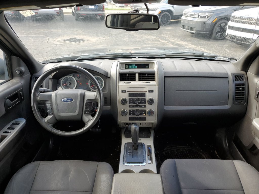 Used 2012 Ford Escape XLT FWD image 3