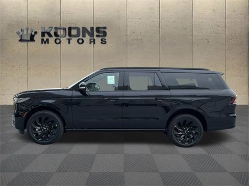 New 2025 Lincoln Navigator L Reserve w/ Jet Appearance Package image 2