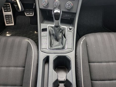 Used 2024 Volkswagen Jetta Sport FWD image 19