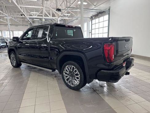 Used 2025 GMC Sierra 1500 Denali Ultimate AWD/4WD image 3