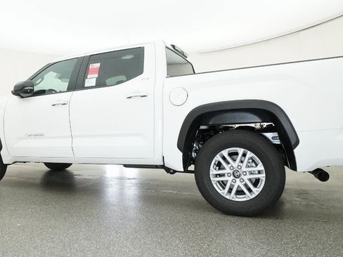 New 2026 Toyota Tundra SR5 AWD/4WD image 20