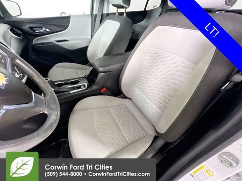 Used 2020 Chevrolet Equinox LT AWD/4WD image 24