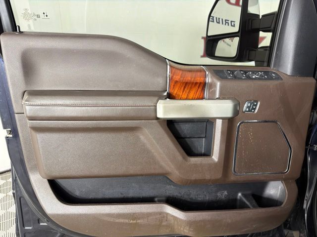 Used 2021 Ford F350 King Ranch w/ King Ranch Ultimate Package AWD/4WD image 26