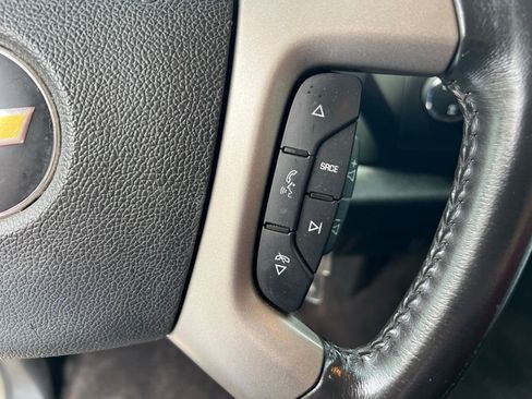 Used 2013 Chevrolet Silverado 2500 LT w/ Interior Plus Package AWD/4WD image 27