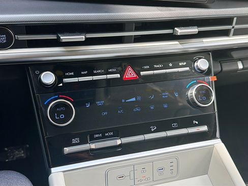 New 2026 Hyundai Santa Fe SEL FWD image 33