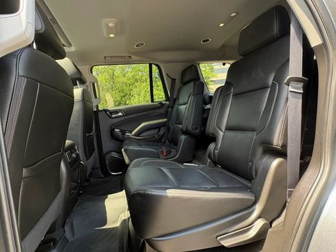 Used 2019 Chevrolet Tahoe LT AWD/4WD image 23