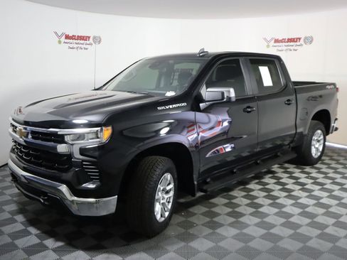 Used 2022 Chevrolet Silverado 1500 LT image 10