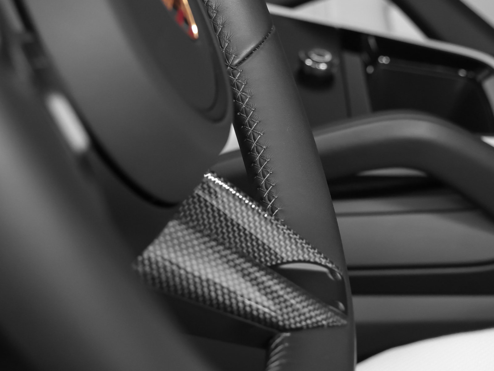 Certified 2026 Porsche Cayenne GTS AWD/4WD image 37