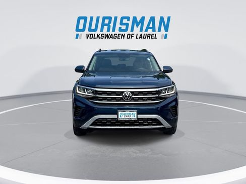 Used 2022 Volkswagen Atlas SE w/ Black Wheel Package AWD/4WD image 3
