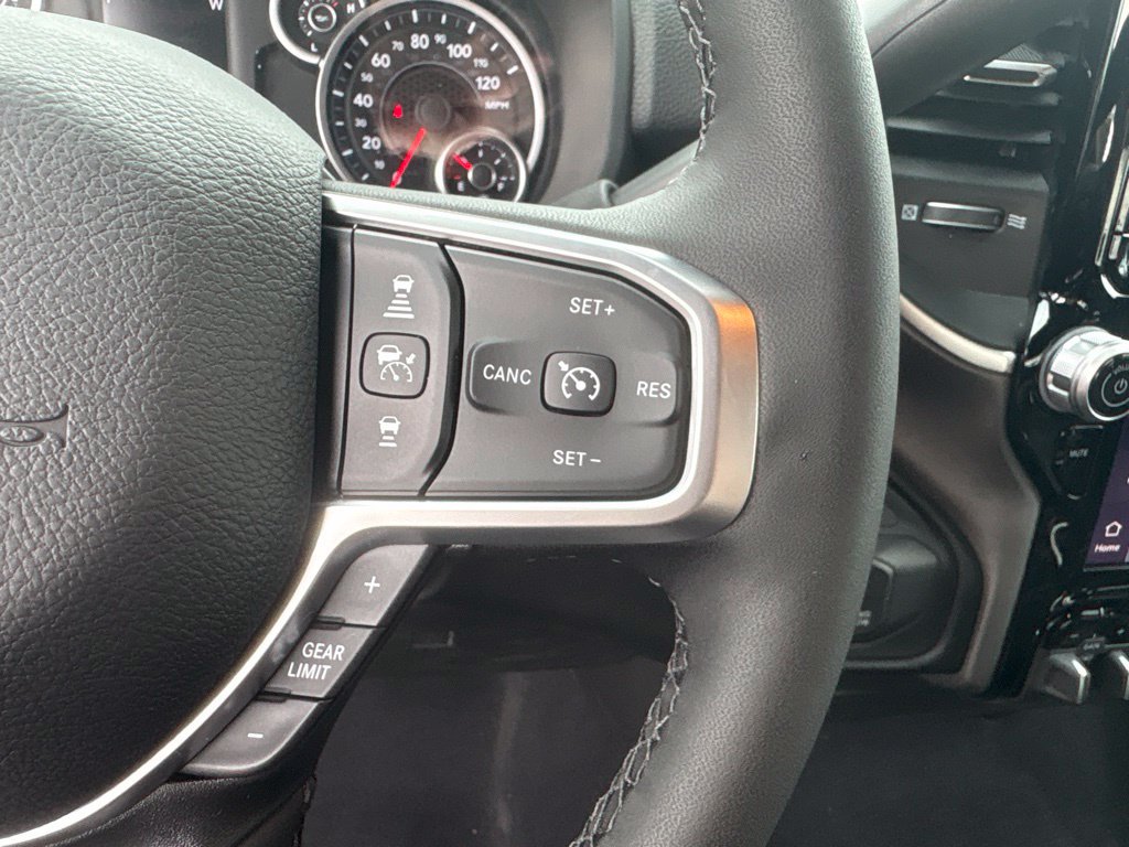 New 2027 RAM 3500 Big Horn AWD/4WD image 22