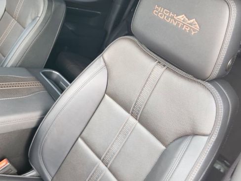 Used 2024 Chevrolet Silverado 1500 High Country w/ High Country Premium Package RWD image 24
