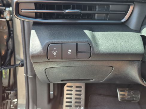 New 2026 Hyundai Elantra SEL Sport FWD image 27