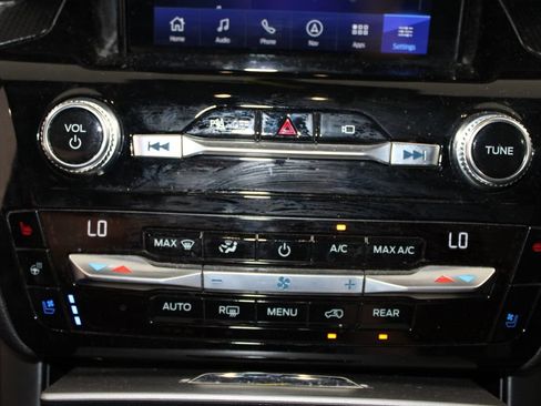 Used 2021 Ford Explorer ST w/ Equipment Group 401A AWD/4WD image 30