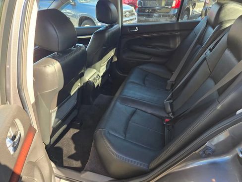 Used 2013 INFINITI G37 x Sedan w/ Premium Pkg image 4
