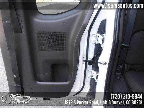 Used 2020 Nissan Frontier SV w/ SV Utility Package AWD/4WD image 40
