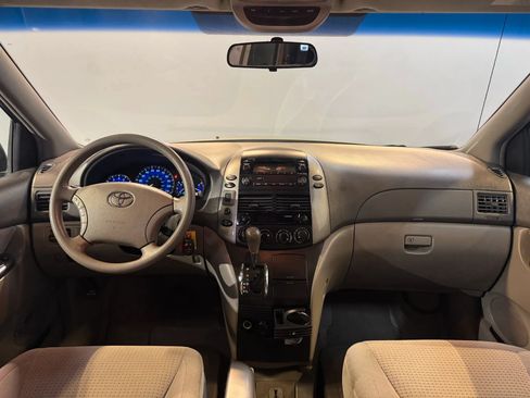 Used 2006 Toyota Sienna LE FWD image 12